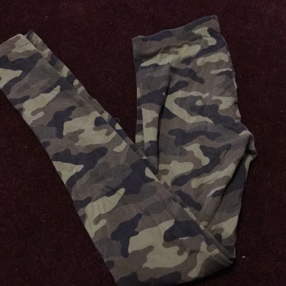 Camo leggings